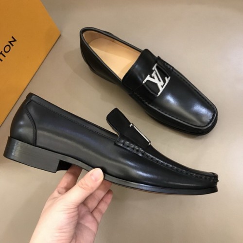 Super Max Custom LV Shoes-402