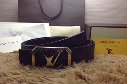 LV Belt 1：1 Quality-134