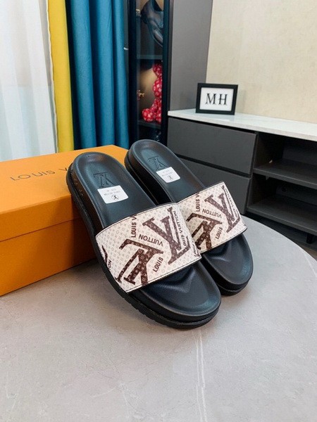 LV men slippers AAA-1056