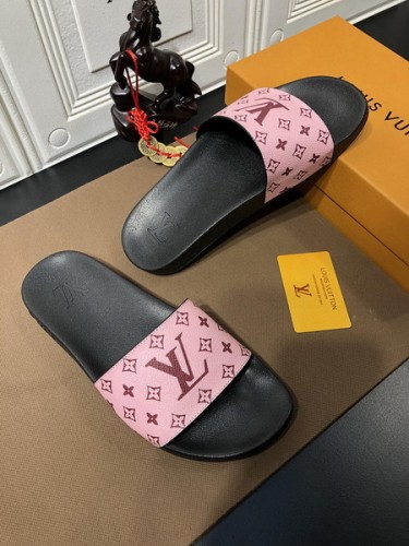 LV women slippers AAA-084