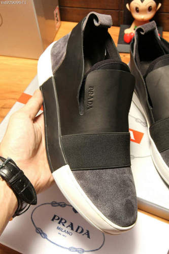 Prada men shoes 1:1 quality-199