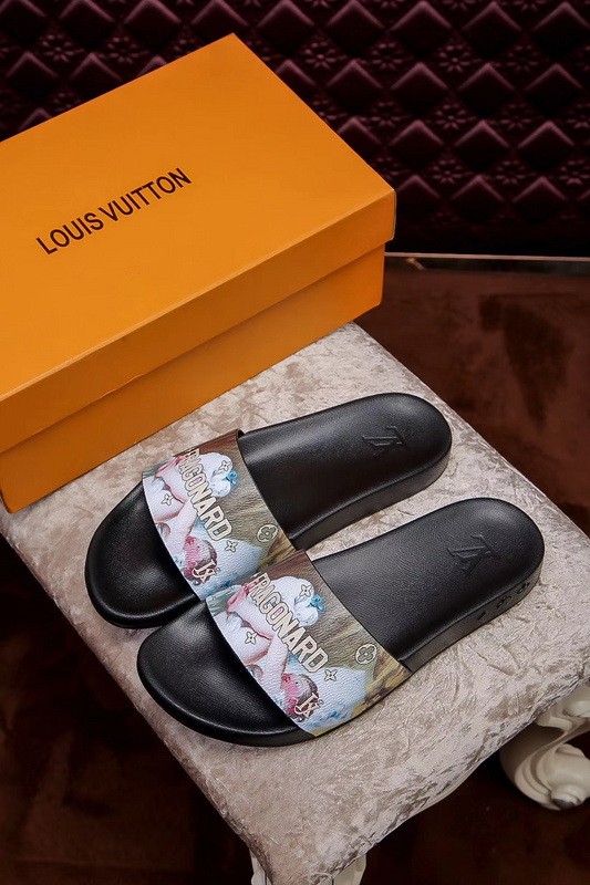 LV men slippers AAA-242(38-44)