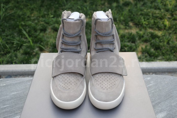 Authenitc AD Yeezy 750 Boost  Final Version (With Receipt)