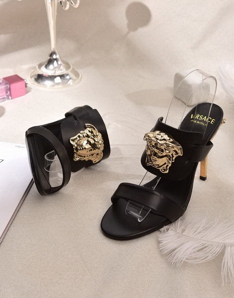 Versace women slippers 1：1 quality-021
