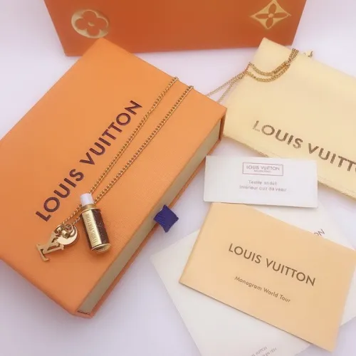 LV Necklace-006