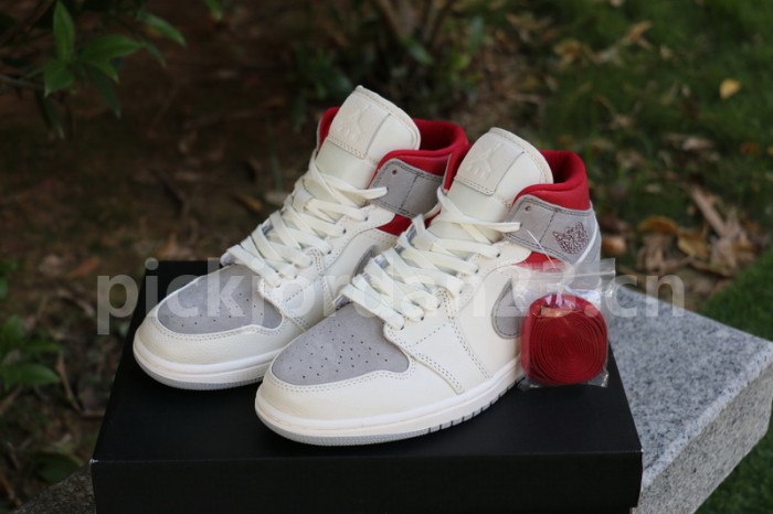 Authentic SNS x Air Jordan 1 Mid