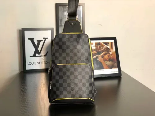 LV Men Hangbags AAA-001