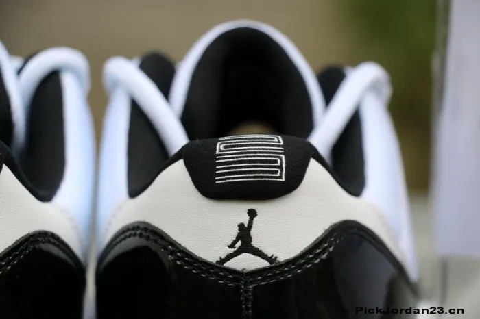 Authentic Air Jordan 11 Low “Concord”