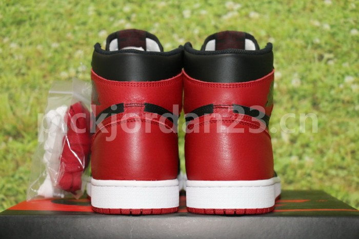 Authentic Air Jordan 1 Retro OG High “Banned” 2016