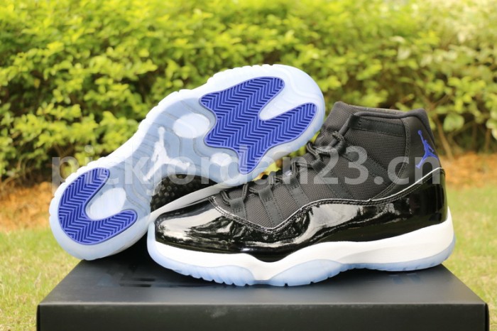 Authentic Air Jordan 11 “Space Jam” 2016
