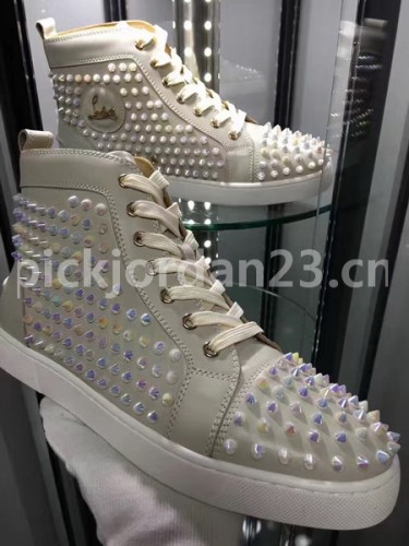 Super Max Christian Louboutin Shoes-630