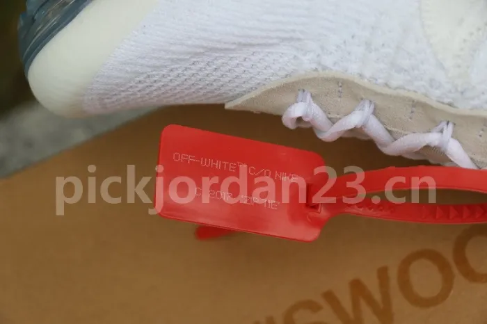 Authentic Off white x Air Vapormax White
