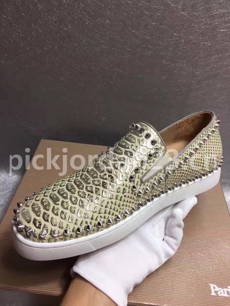 Super Max Christian Louboutin Shoes-410