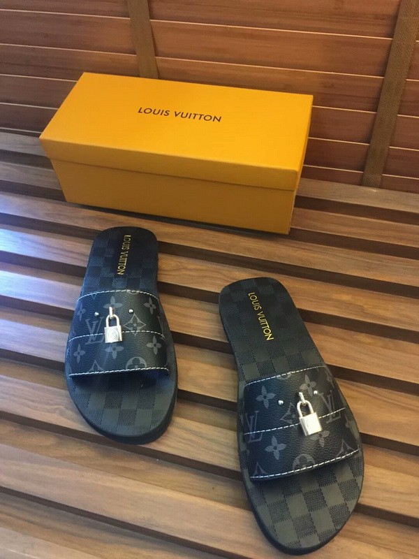 LV men slippers AAA(38-45)-158