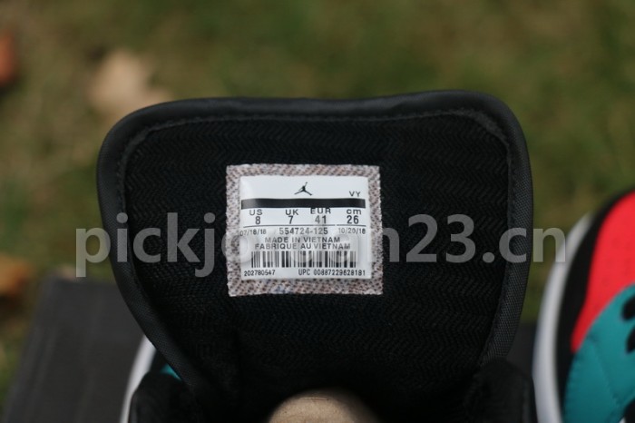 Authentic Air Jordan 1 Mid  Multicolor 