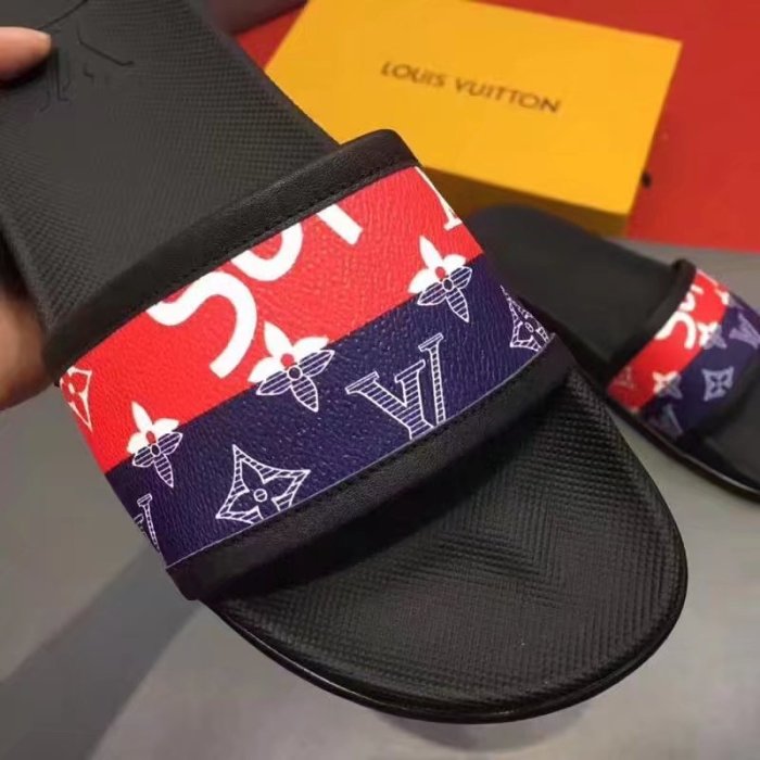 LV men slippers AAA(38-45)-216