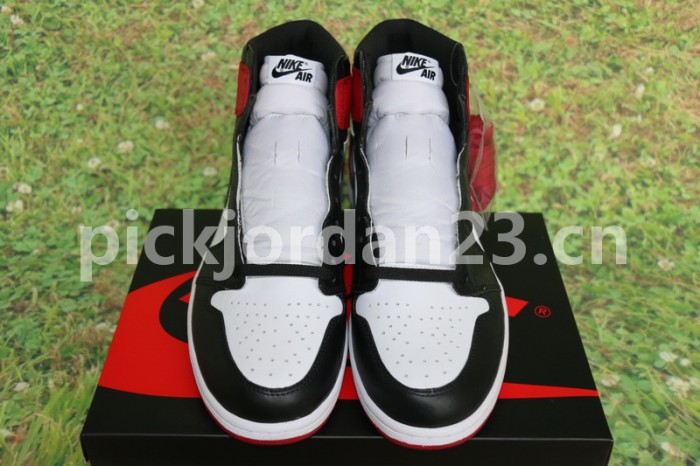 Air Jordan 1 OG High “Black Toe”2016
