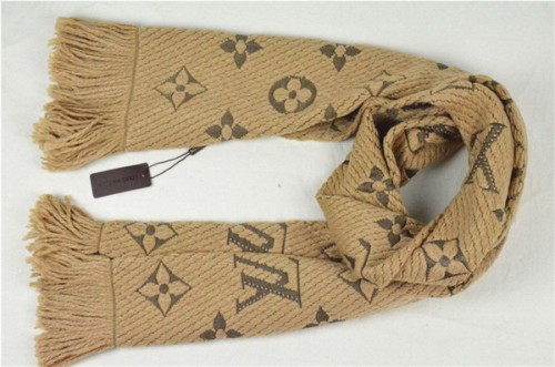 LV Silk Scarf AAA-266