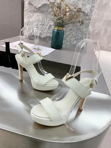LV High heels-012
