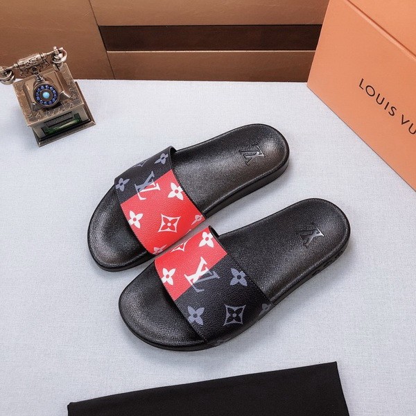 LV women slippers AAA-028