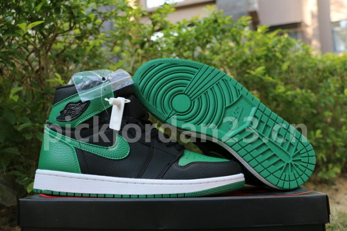 Authentic Air Jordan 1 Retro High OG “Pine Green”