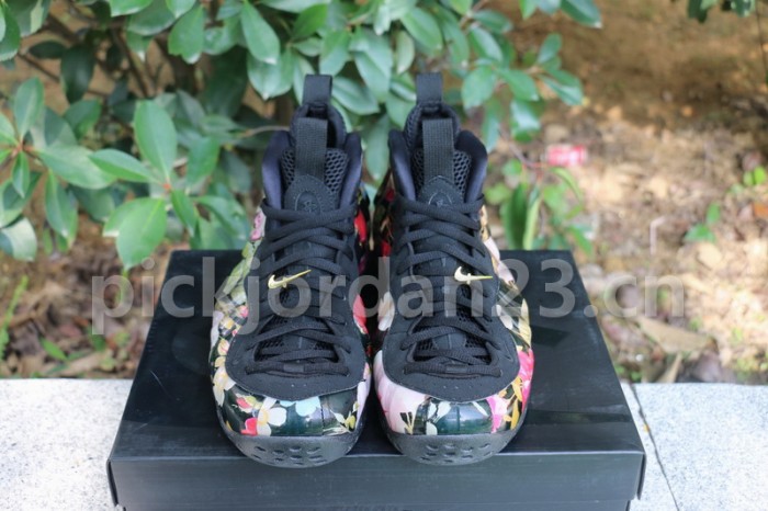 Authentic Nike Air Foamposite One “Floral”