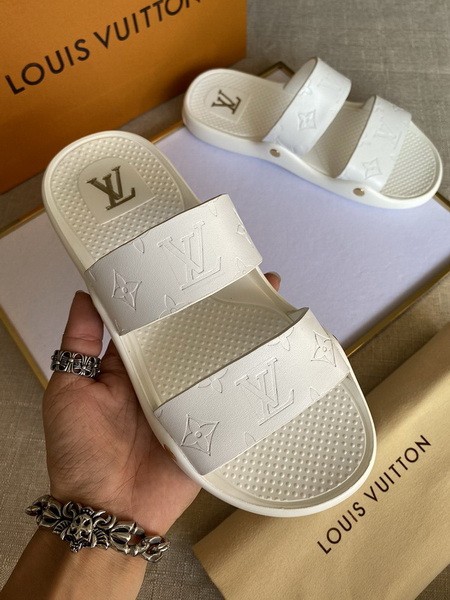 LV Sandals 1：1 Quality-090