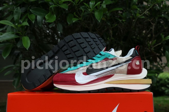 Authentic Sacai x Nike Pegasus VaporFly SP Villain Red