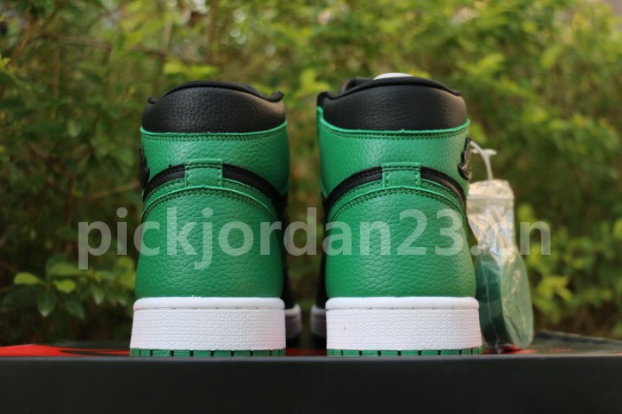 Authentic Air Jordan 1 Retro High OG “Pine Green”