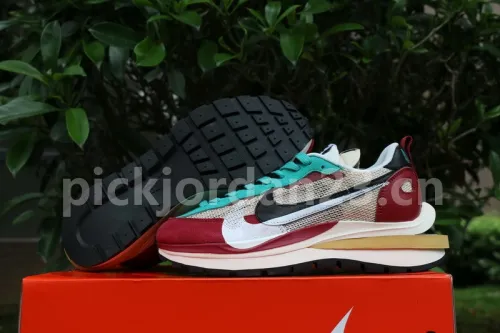 Authentic Sacai x Nike Pegasus VaporFly SP Villain Red GS