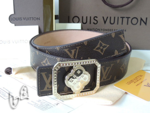 LV Belt 1：1 Quality-095