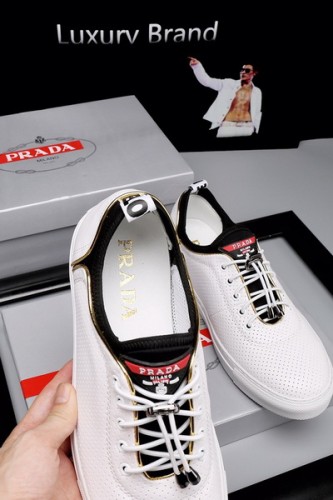 Prada men shoes 1:1 quality-075