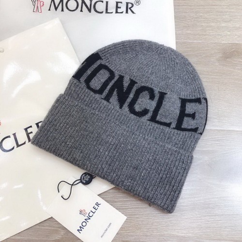 Moncler Wool Cap Scarf AAA-090