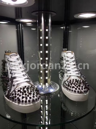 Super Max Christian Louboutin Shoes-706