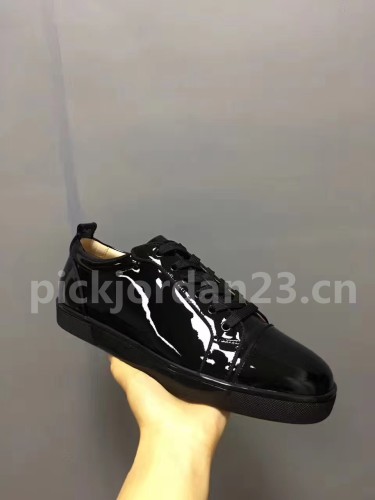 Super Max Christian Louboutin Shoes-816