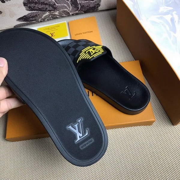 LV men slippers AAA-362(38-45)