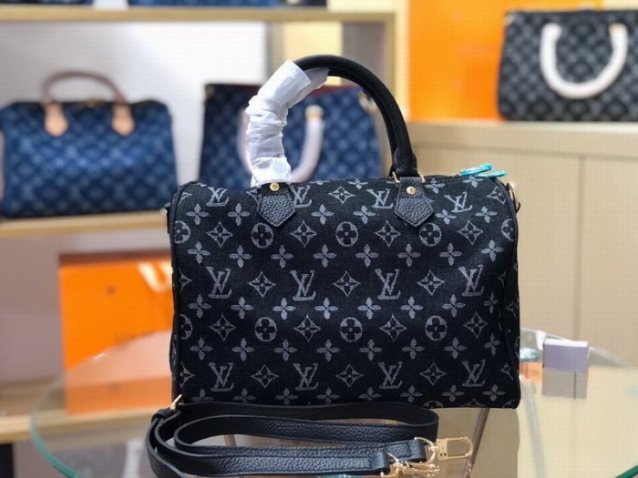 LV Hangbags AAA Women-555