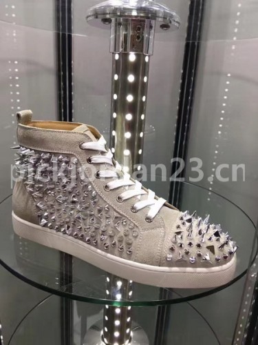 Super Max Christian Louboutin Shoes-663