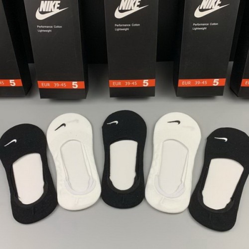 Nike Socks-046