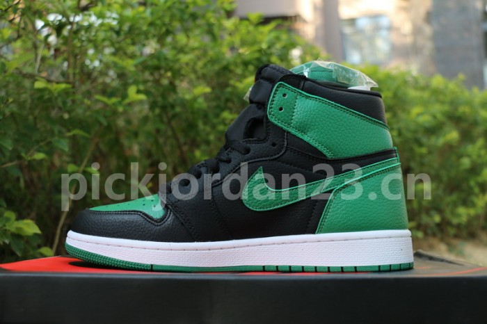 Authentic Air Jordan 1 Retro High OG “Pine Green”