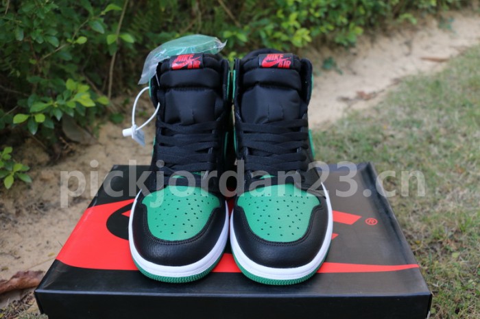 Authentic Air Jordan 1 Retro High OG “Pine Green”