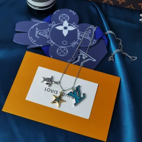 LV Necklace-013