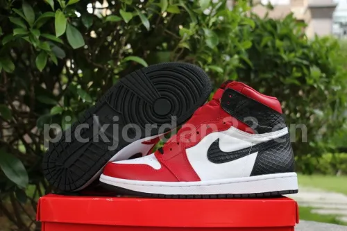 Authentic Air Jordan 1 High OG WMNS “Satin Snake”  GS