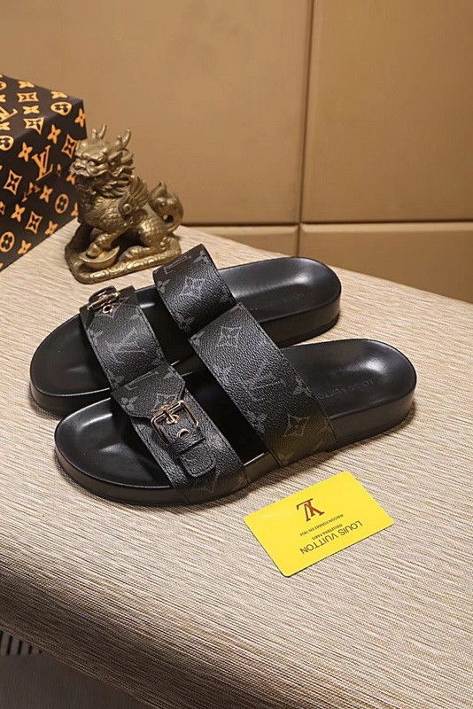 LV men slippers AAA-248(38-45)