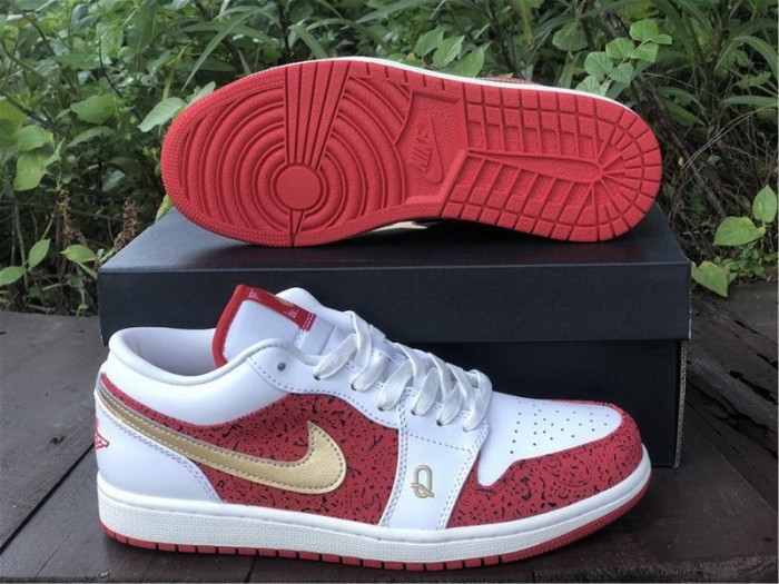 Authentic  Air Jordan 1 Low “Spades”