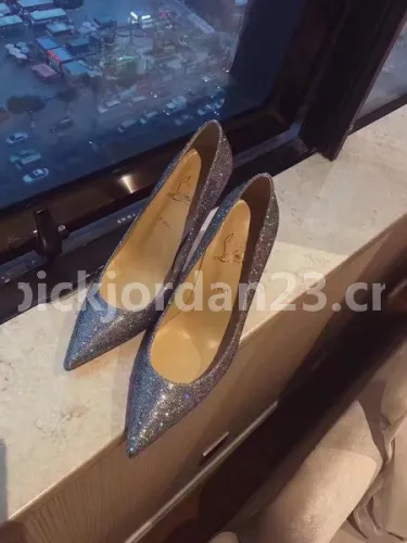 Super Max Christian Louboutin Custom High Heel-003