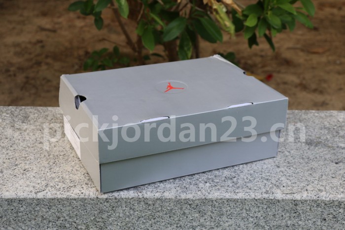 Authentic Air Jordan 4 Undefeated