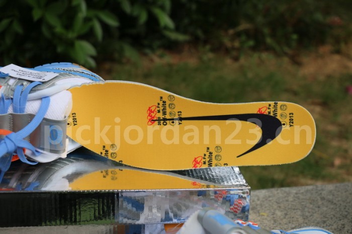 Authentic OFF-WHITE x Nike Air Rubber Dunk “University Blue”