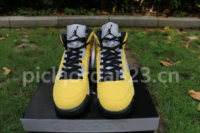 Authentic Air Jordan 5 Tokyo( restock)