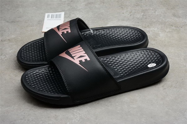 Men slippers-102